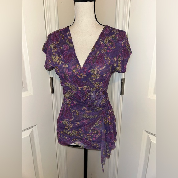 Johnny Heaven Purple mesh Wrap Top vneck floral design - Picture 1 of 4
